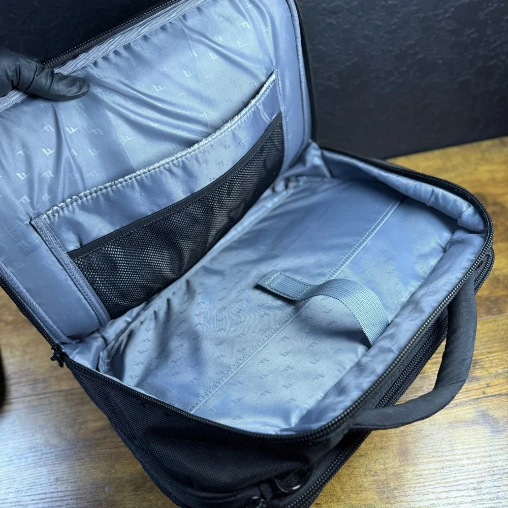 Brenthaven Expandable Black Ballistic Nylon Laptop Briefcase Bag OS